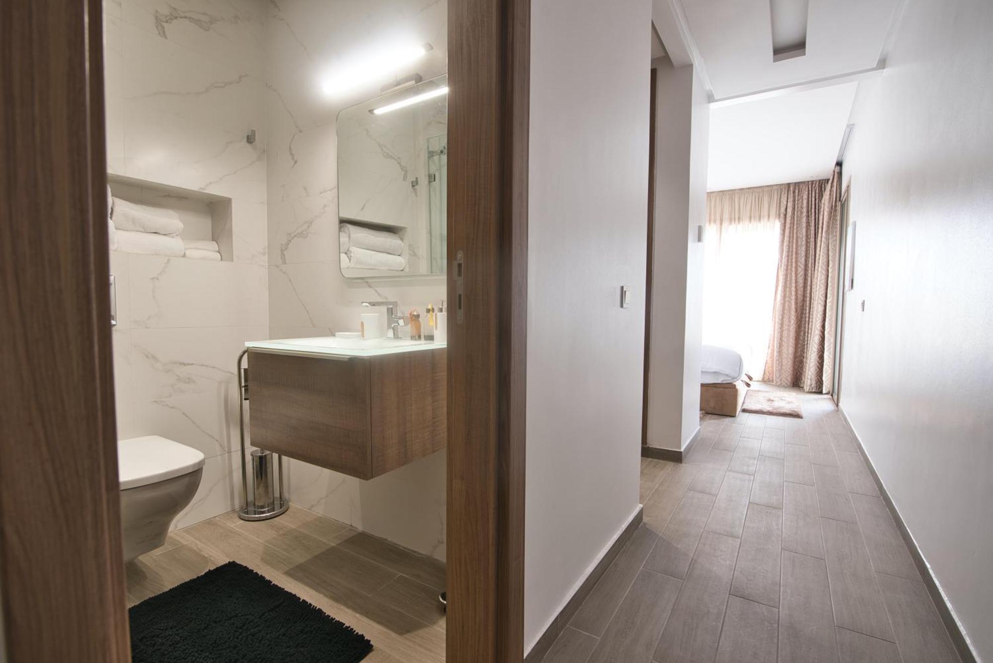 New Luxury 135sqm Terrace Seafront Unlimited Wi-fi